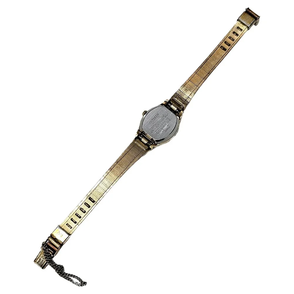 Citizen Quartz Women Gold Tone Textured Mesh Band Watch 4-832850 YO Minimalist